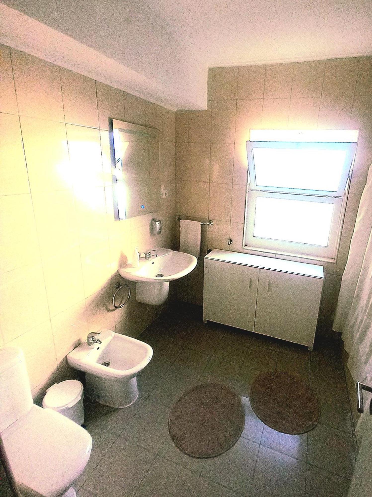 Apartamento Couto Πόντα Ντελγκάντα Εξωτερικό φωτογραφία