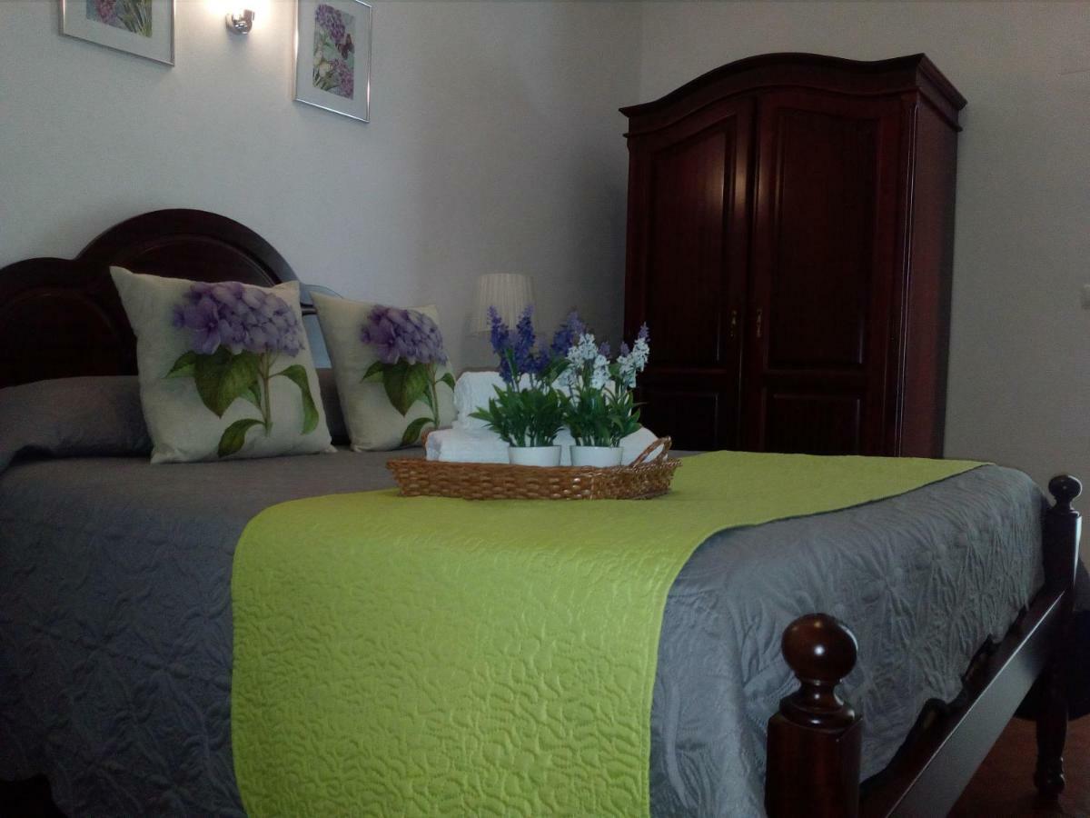 Apartamento Couto Πόντα Ντελγκάντα Εξωτερικό φωτογραφία